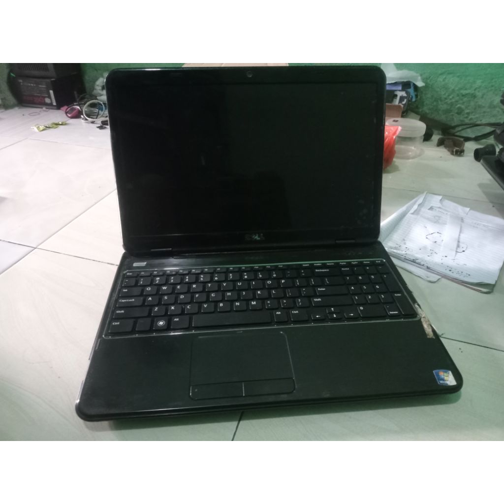 dell Inspiron n5110 matot layar mulus