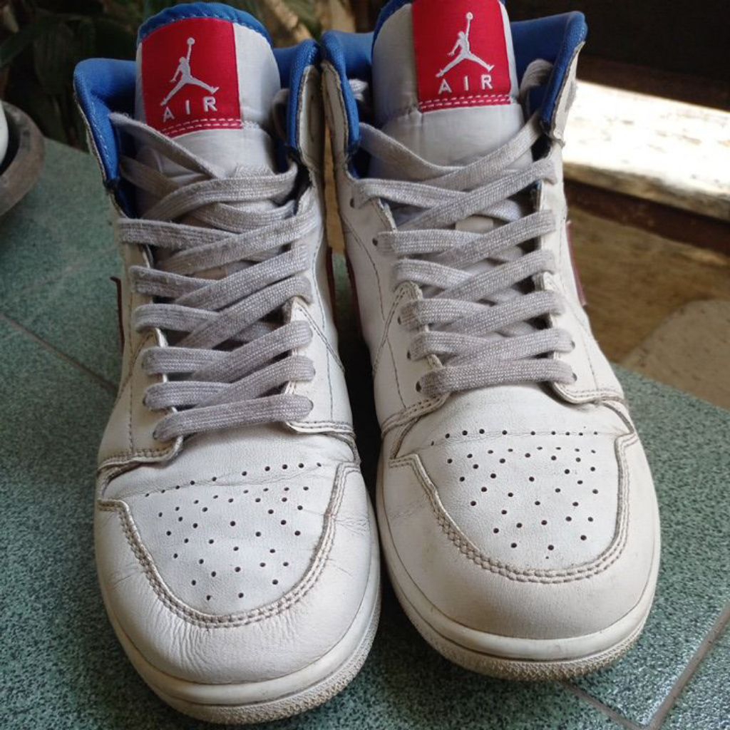 Air Jordan 1 Mid USA