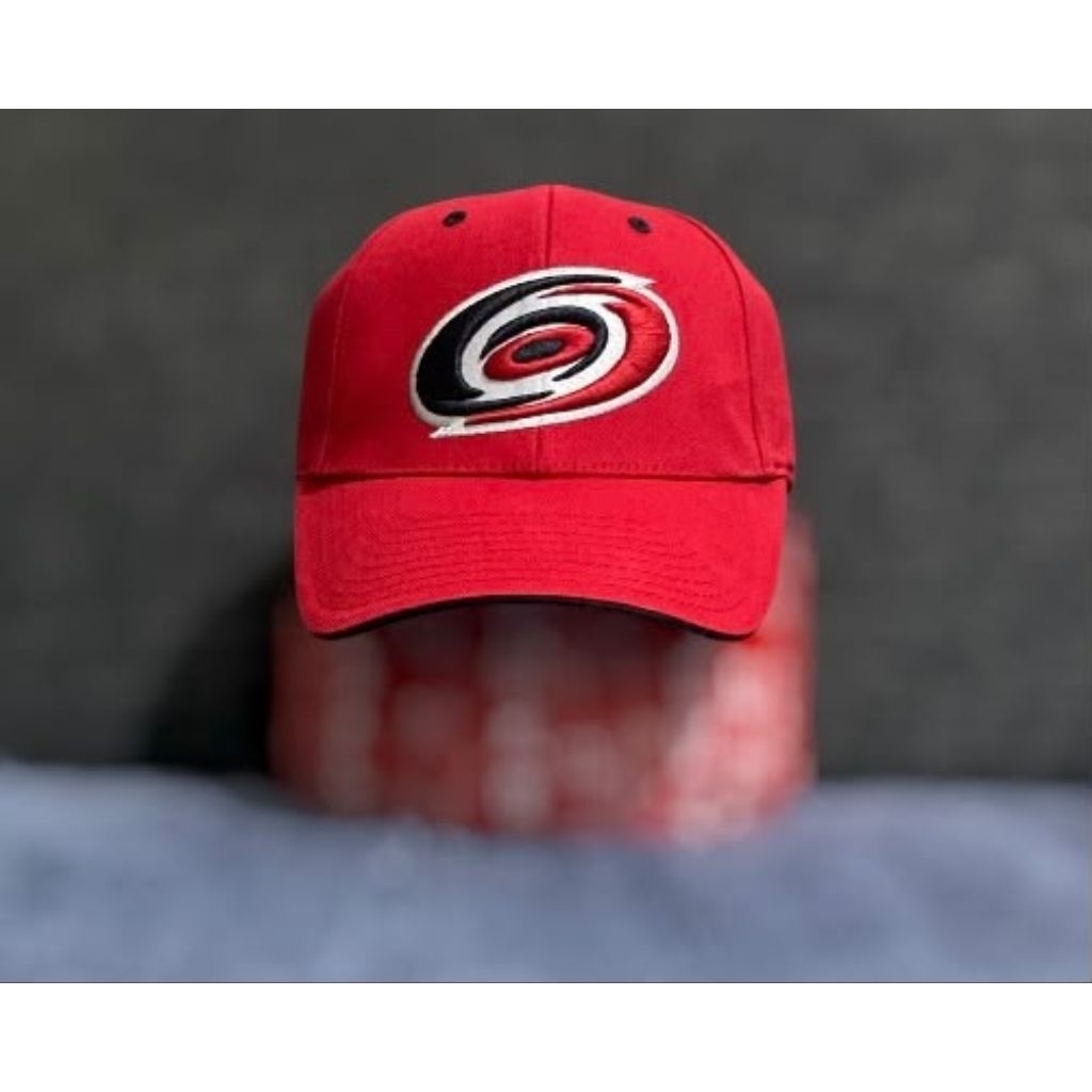 Topi NHL Carolina Hurricanes Fan Favorite Original Strapback Cap Second