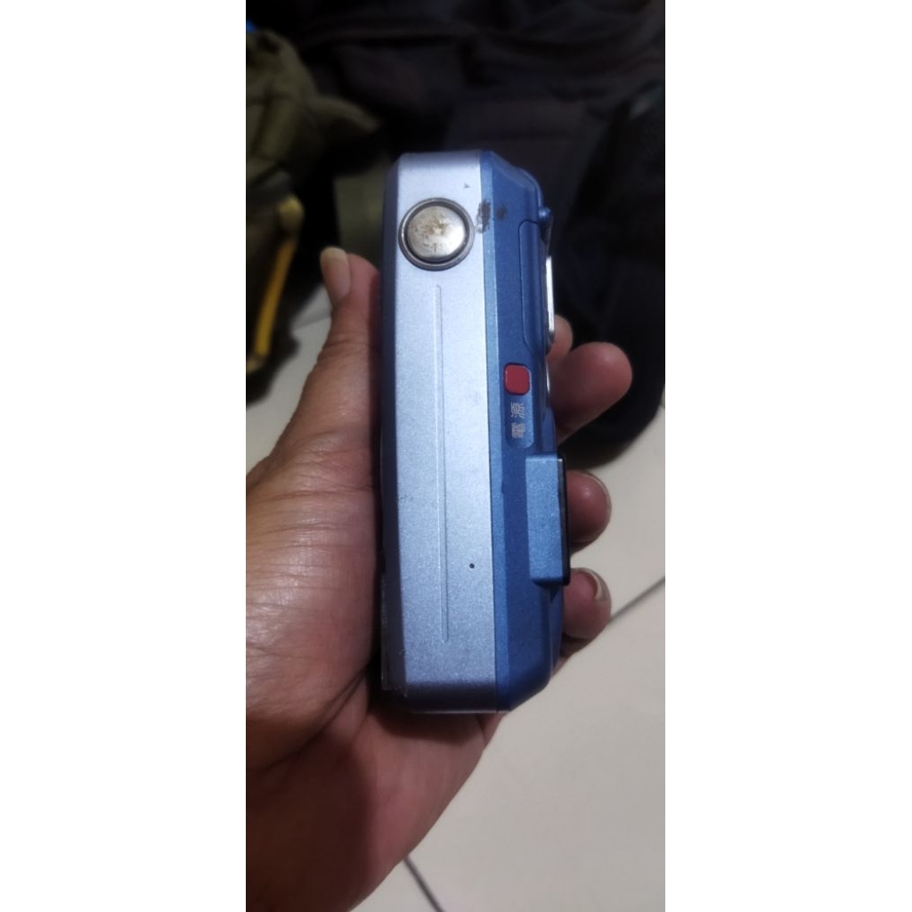kamera analog fujifilm silvi 1000