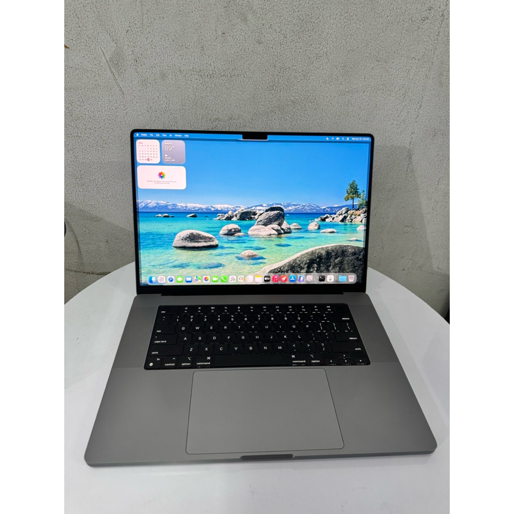 Macbook Pro 2021 M1 Max 16 inch | Ram 32Gb Ssd 1Tb | Layar 16 Inch Retina | Second Bergaransi, No Mi