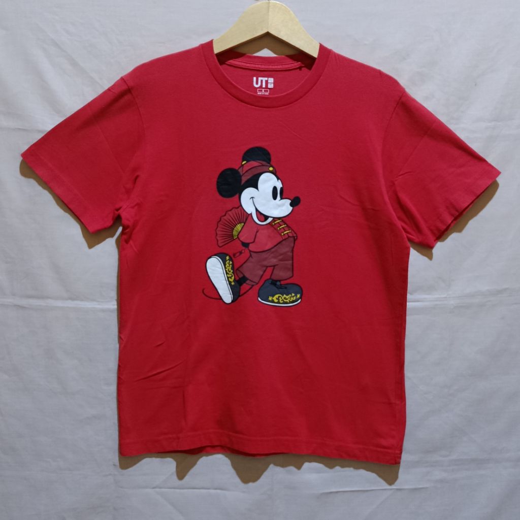 Kaos/Atasan UNIQLO UT x Disney Mickey Mouse Sz S