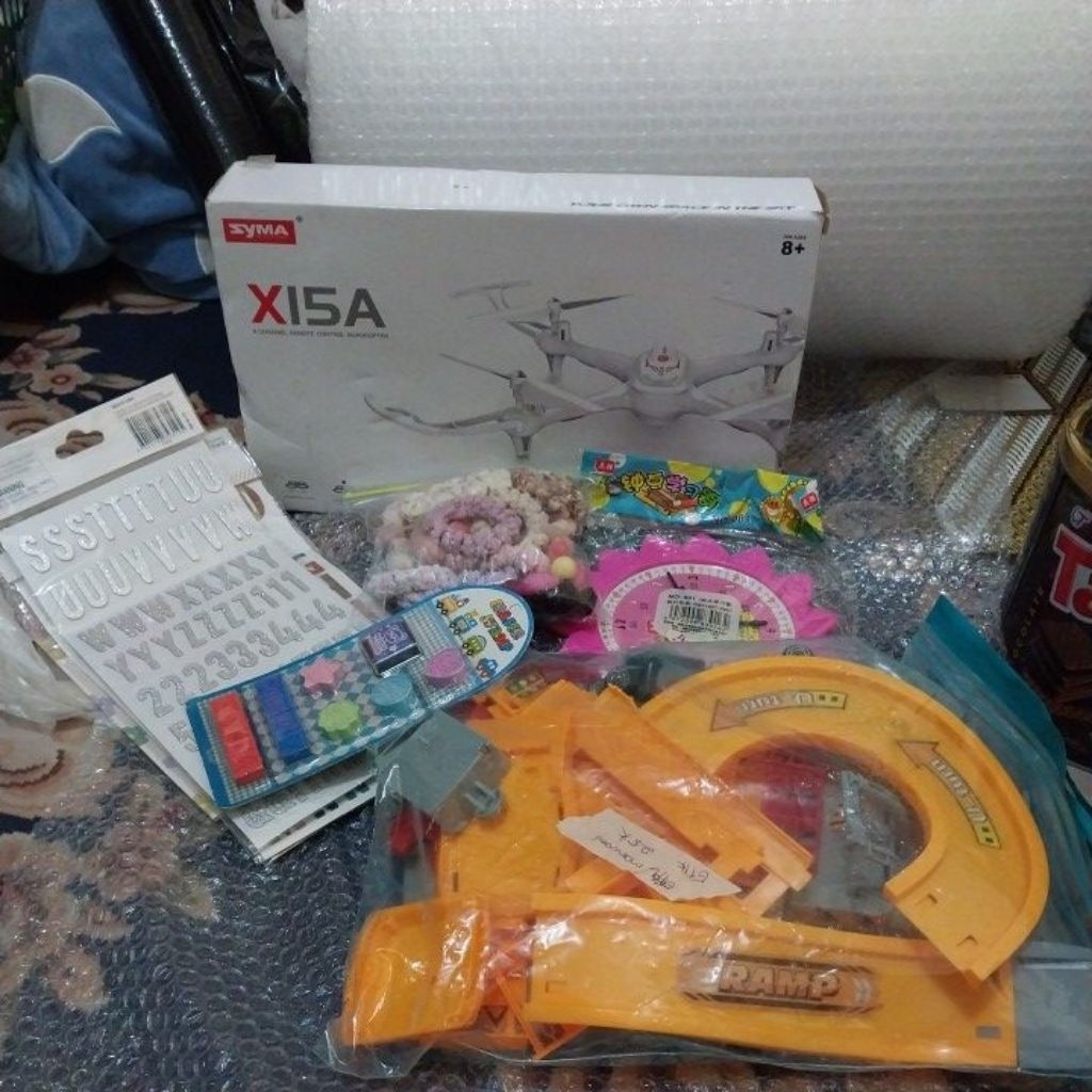 Paket Mainan Lengkap: Drone, Trek Balap, Belajar & Kreativitas - Cocok Hadiah Anak