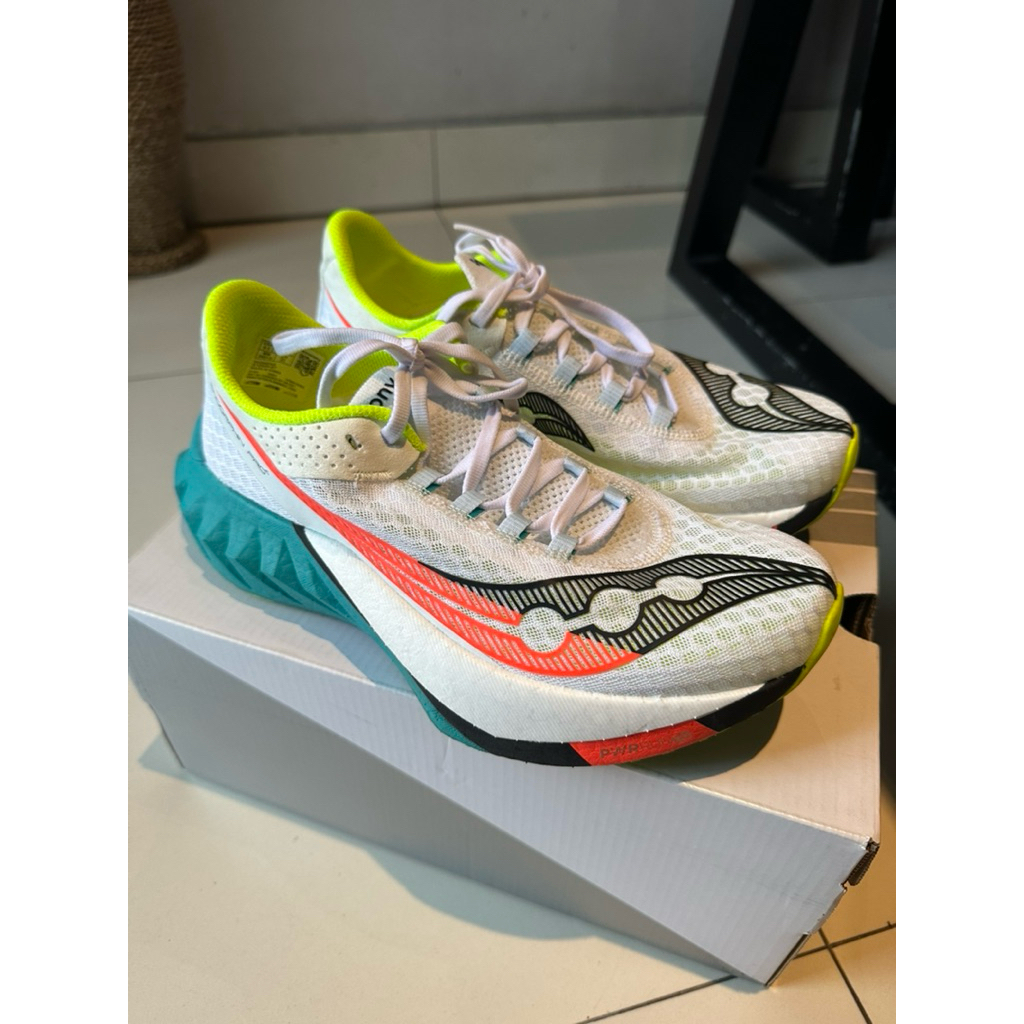 soucony endhorphin pro 4