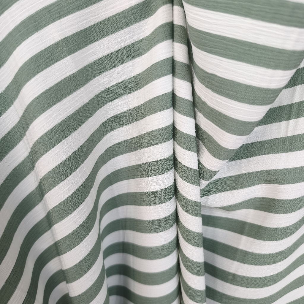 MITAMI Kain Yoryu Silk Premium Motif Salur Garis Bahan Crinkle Lebar 150cm