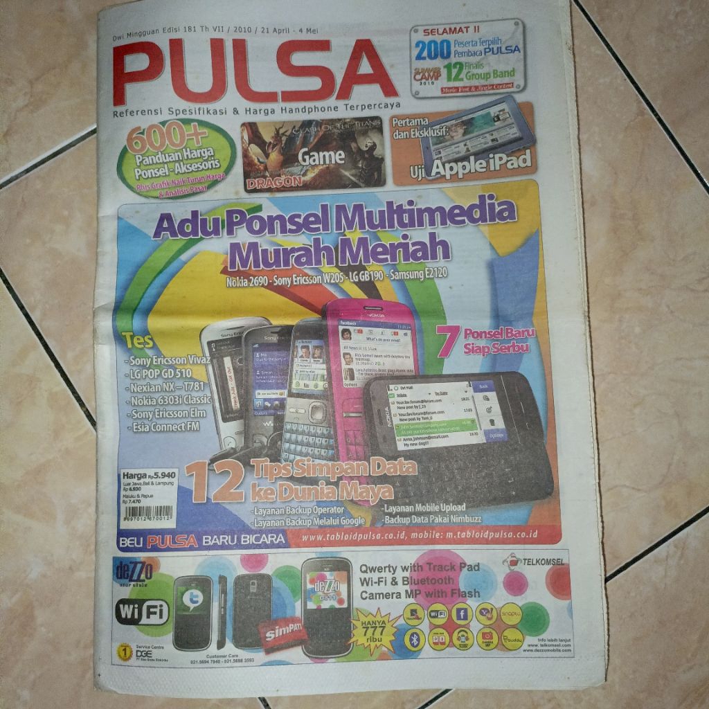 Tabloid Pulsa tahun 2010 berbagai edisi jual satuan cek foto