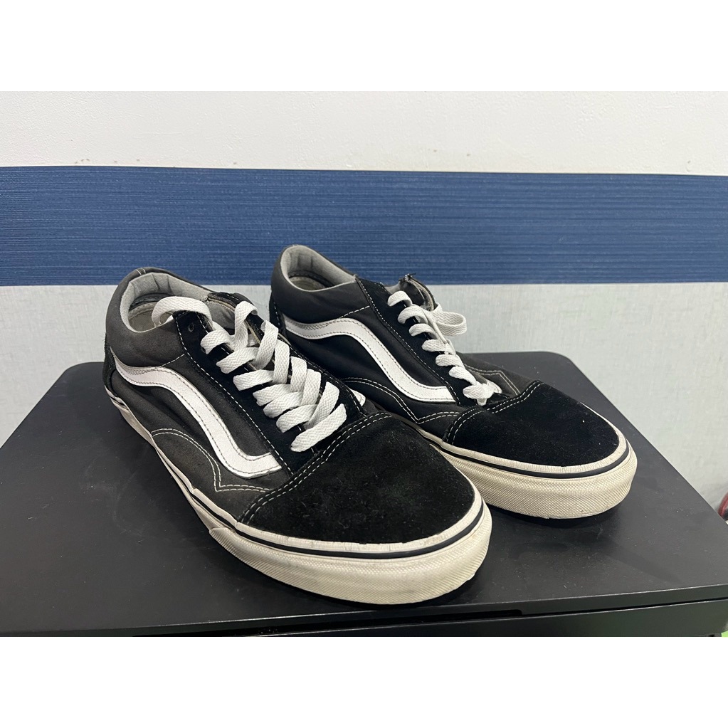 Vans Oldskool size 44 second