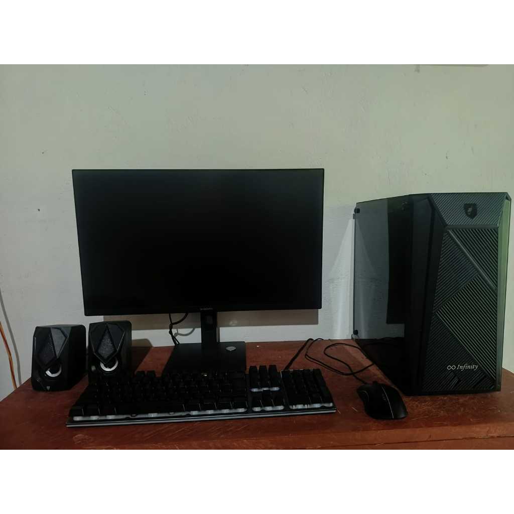 PC Ryzen 3 1200 MONITOR XIAOMI KEYBOARD FANTECH MOUSE ACER