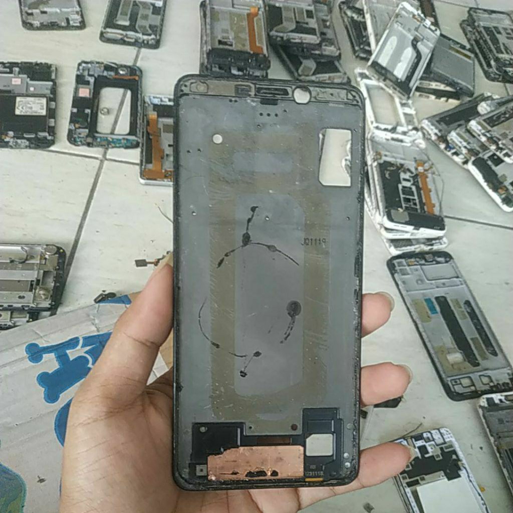 frame bekas samsung Galaxy a9