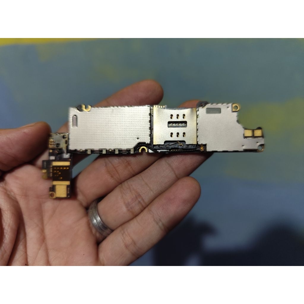 mesin Iphone 4s