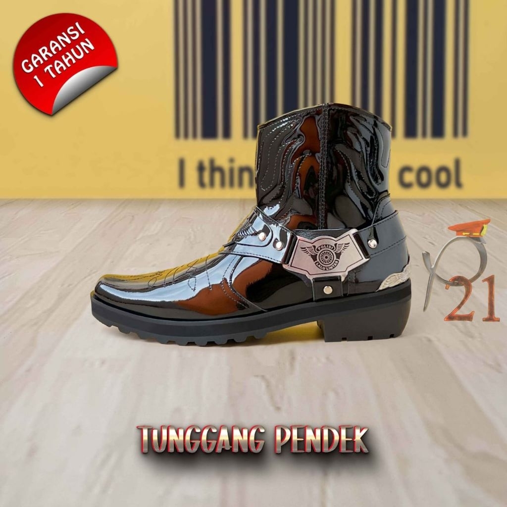 Sepatu Tunggang Pendek P21