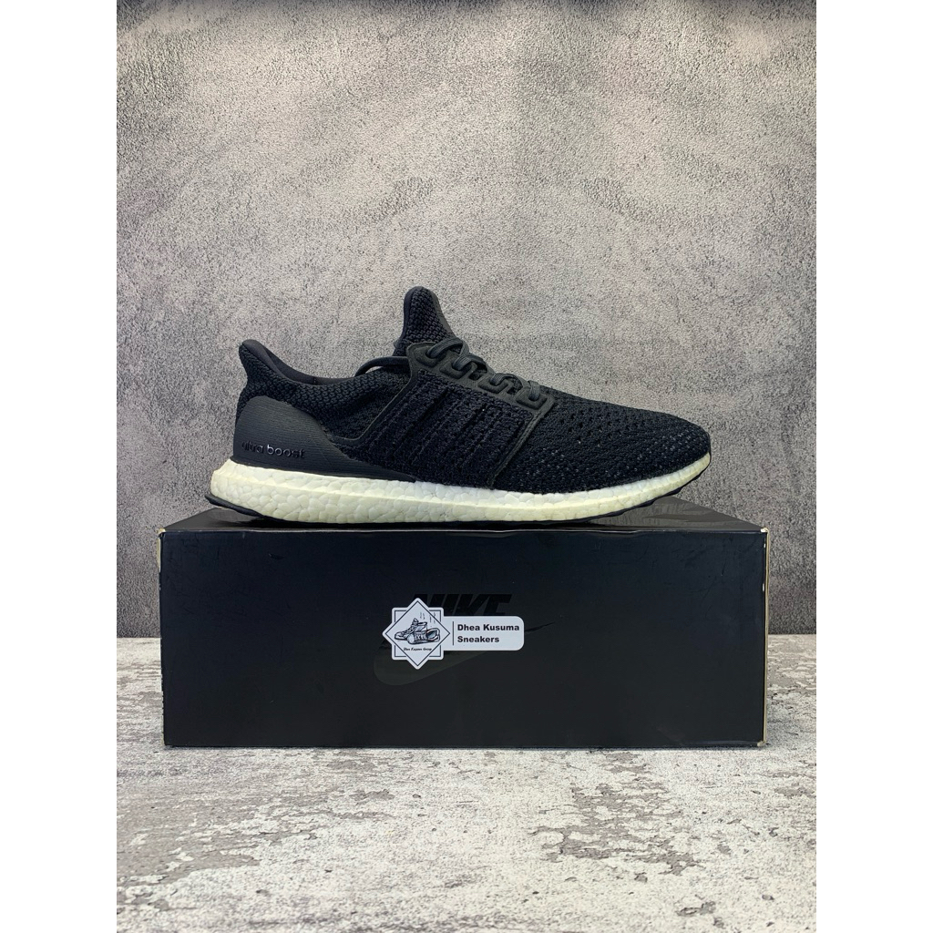 Sepatu Second Lari  Adidas Ultraboost Clima Black White  Size 45 1/3 insole 29 cm  Original Guarante