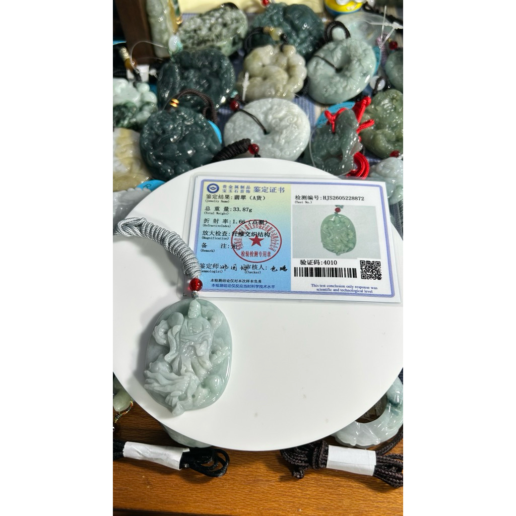 Liontin Giok Biksu Buddha Ji Gong Burma Jade Type A Bersertifikat 100% Giok Asli