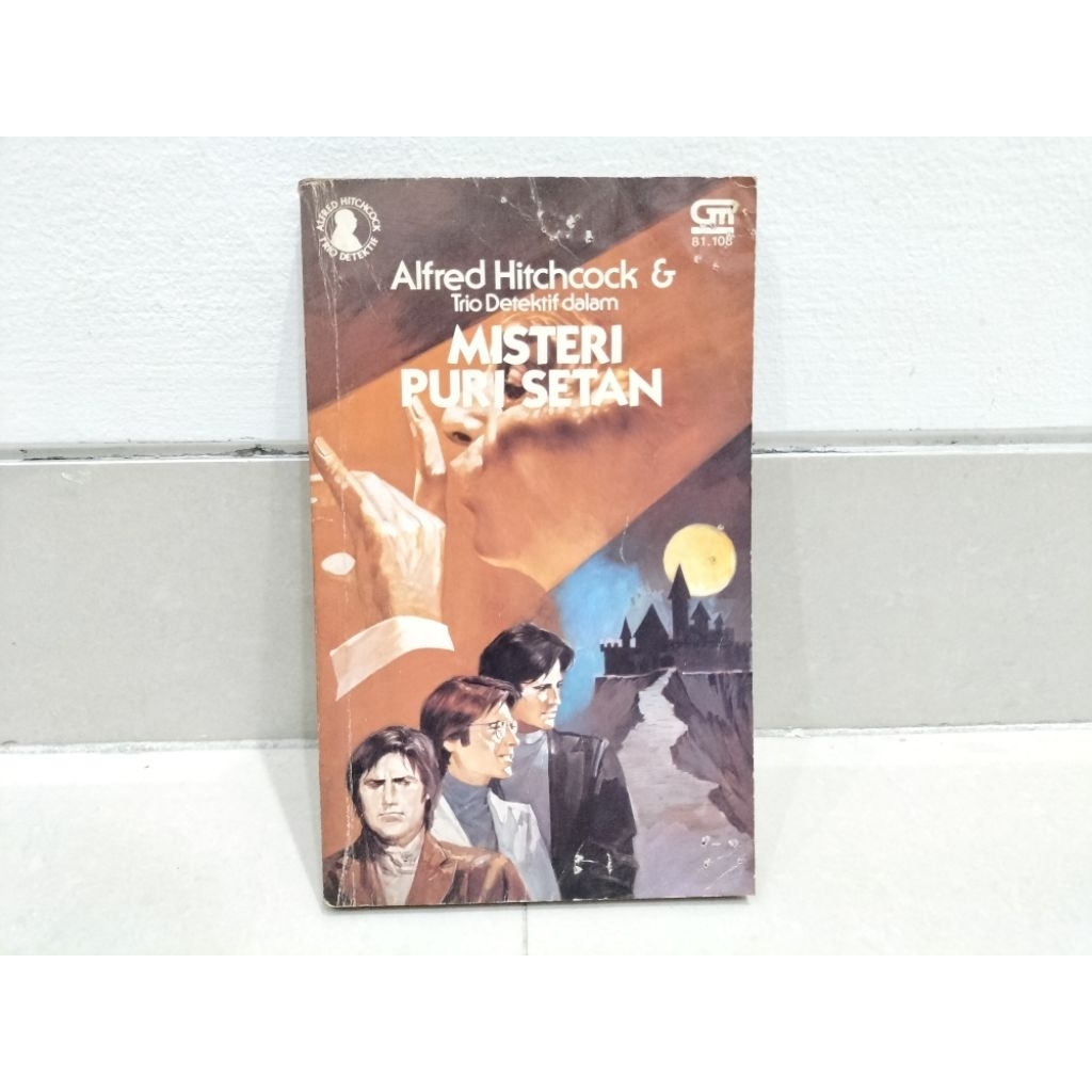 Novel Trio Detektif Misteri Puri Setan (knrs), Alfred Hitchcoc
