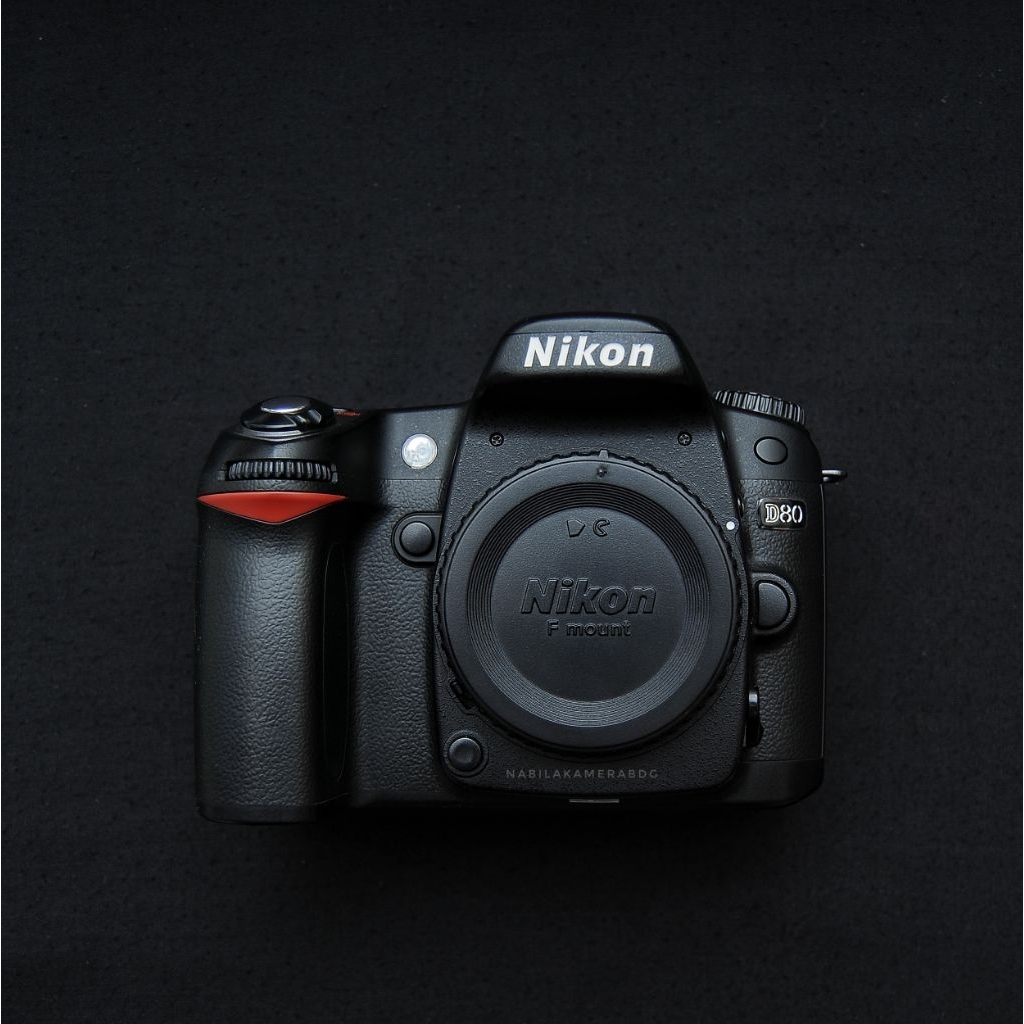 NIKON D80 BODY ONLY MULUS SC RENDAH