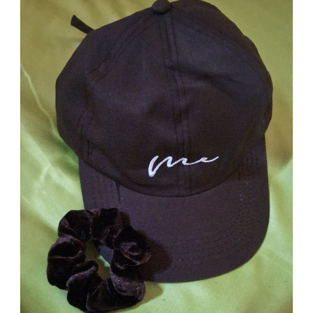 newww topi dan kuncir rambut / paket topi kuncir / topi brown dan scrunchie brown