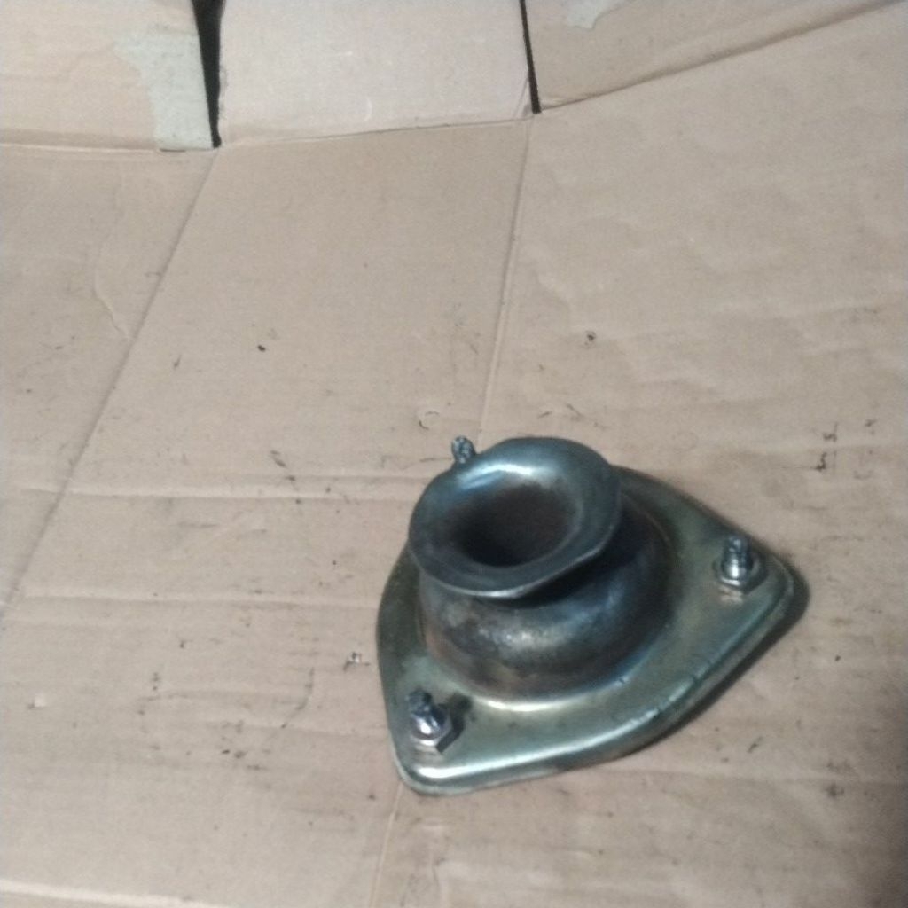 KARET SUPPORT SHOCKBREAKER DEPAN DAIHATSU ZEBRA-ESPASS COPOTAN