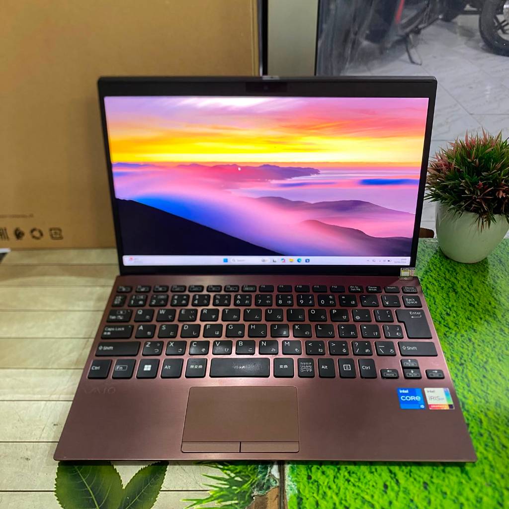 Sony VAIO VJPJ21 Core i5-1135G7 16GB 256GB 12,5" FHD Windows 11