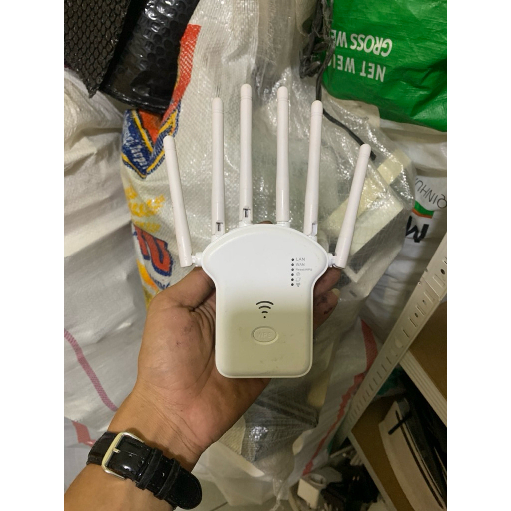 WIFI REPEATER U13