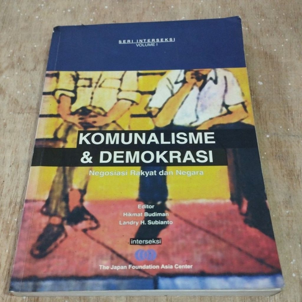 Buku Original Komunalisme Dan Demokrasi Negosiasi Rakyat Dan Negara