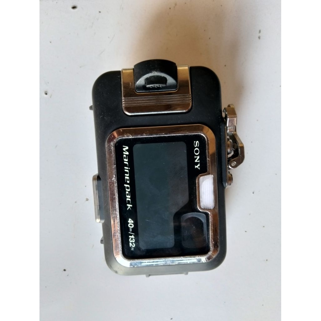 casing camera Sony cyber shot
