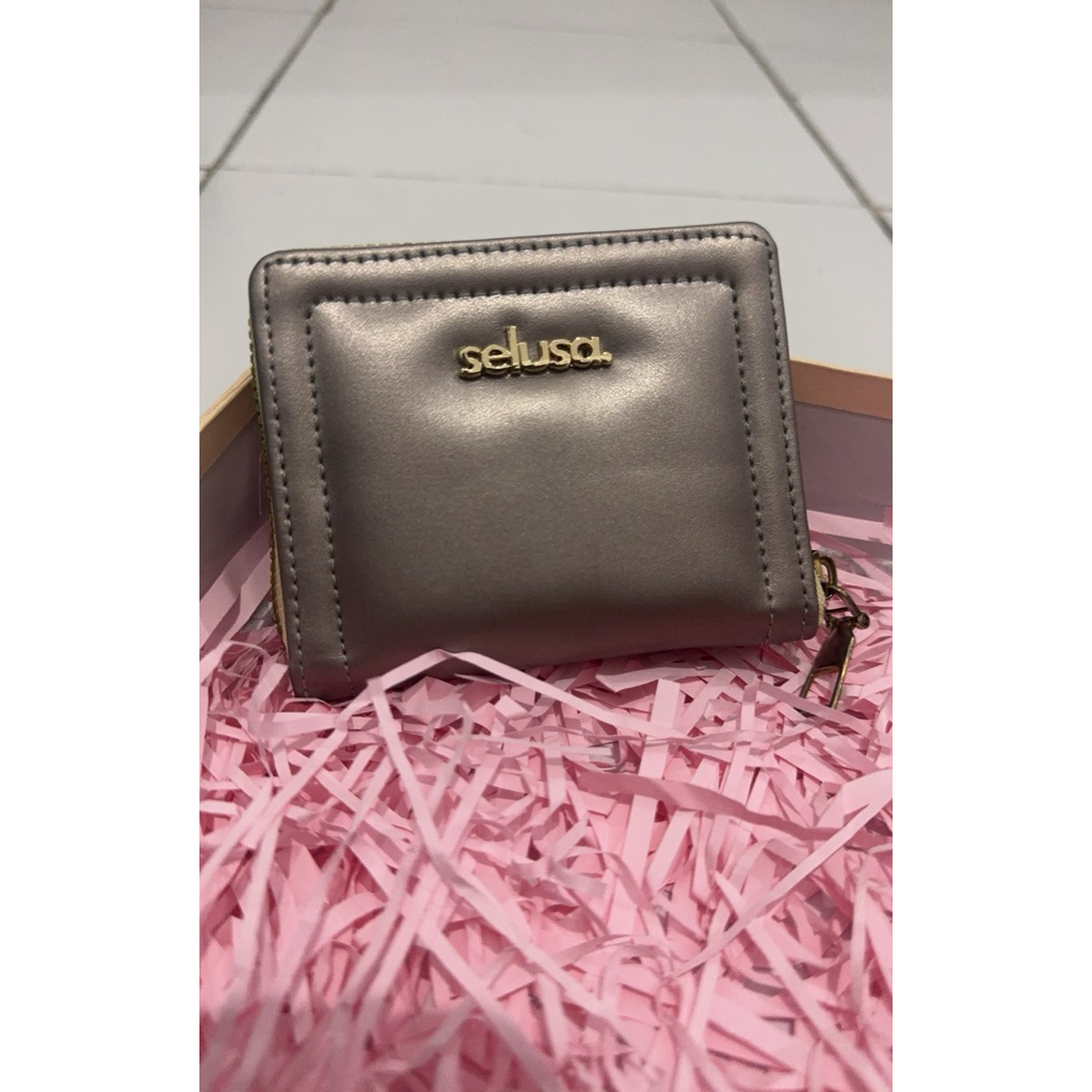 preloved dompet kartu selusa