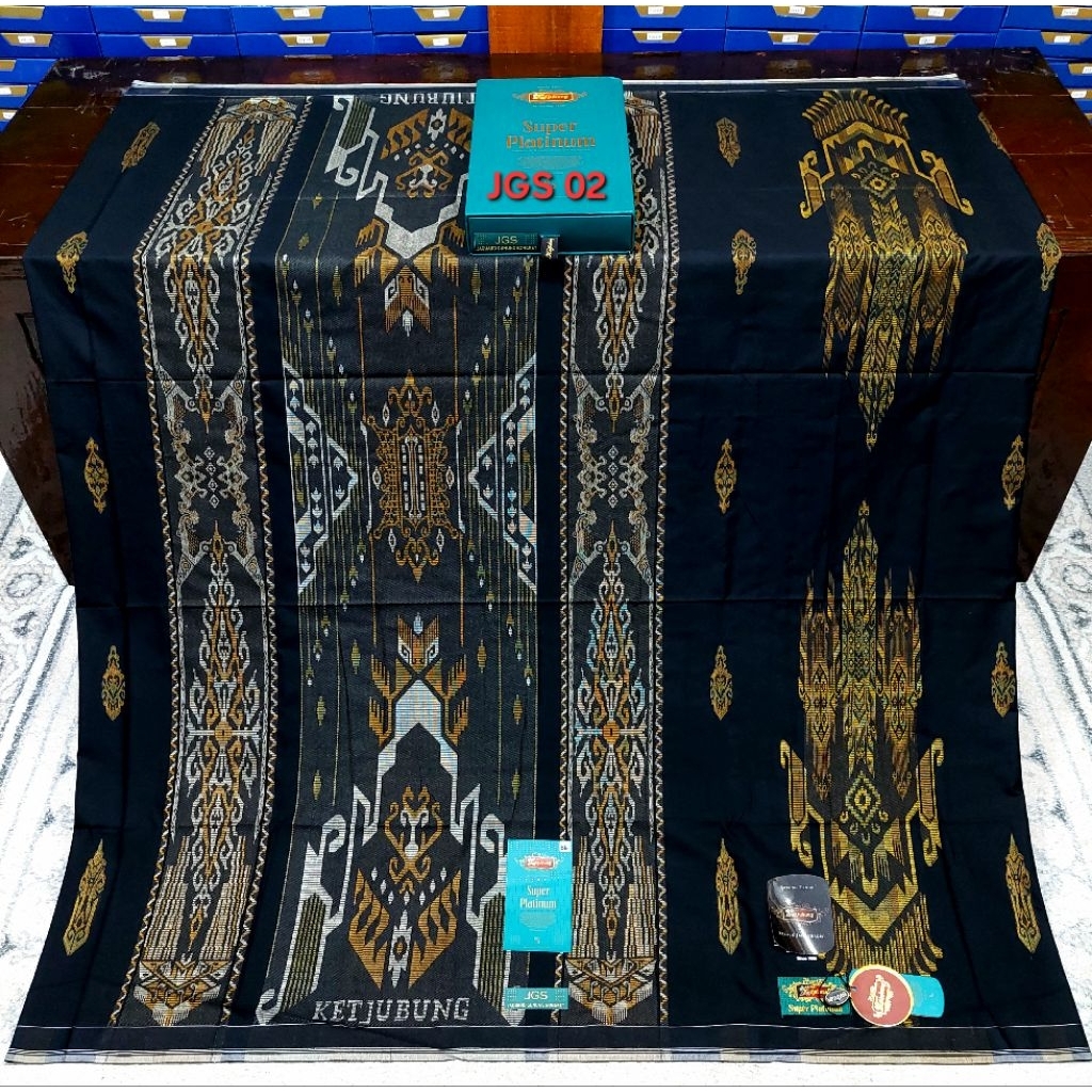 ketjubung platinum gold