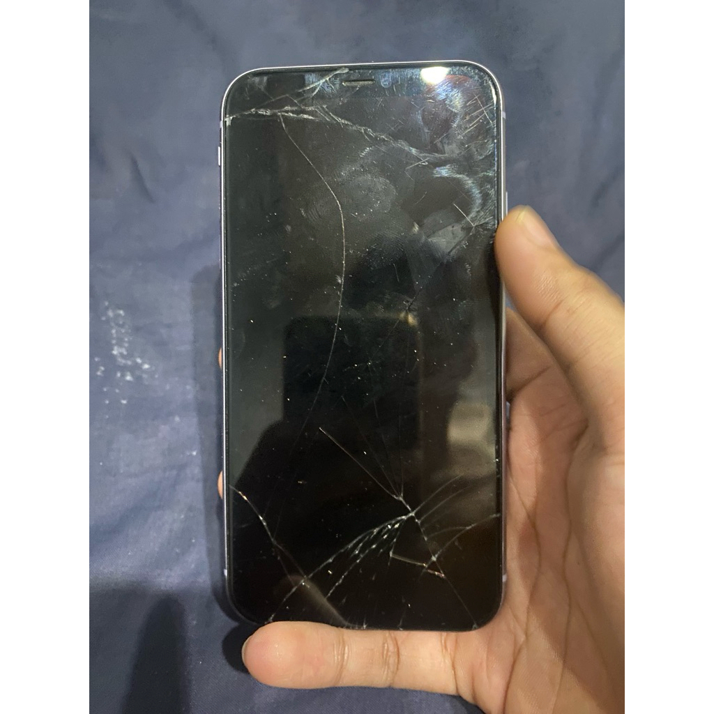 IPHONE11 inter 128gb