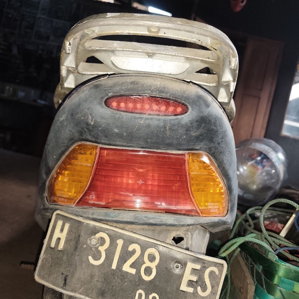 stoplamp kymco trend