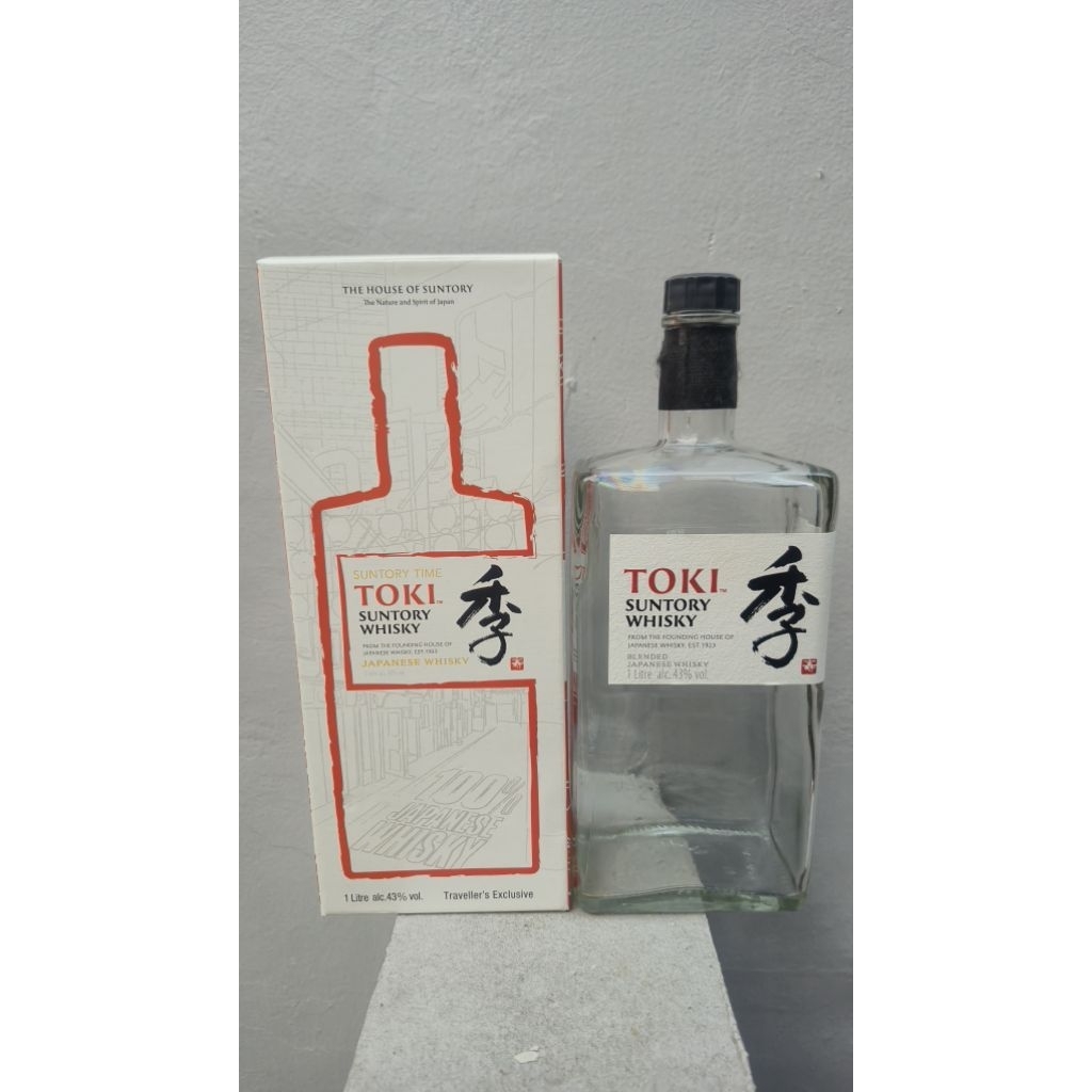 Botol bekas miras Toki Suntory Whisky