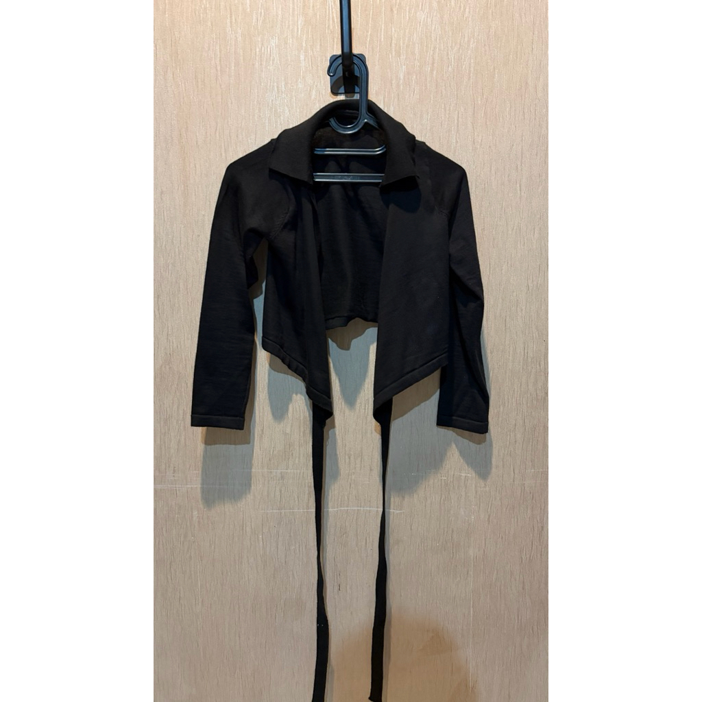 [PRELOVED] black wrap knit top