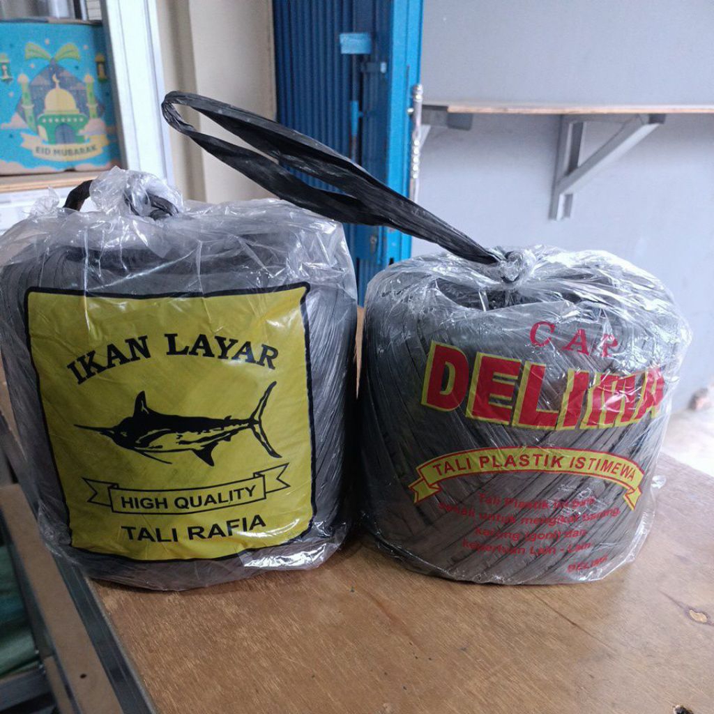 Tali Rafia 1kg