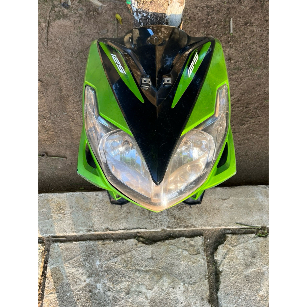 Body depan set Yamaha Xeon rc karbu fi original second