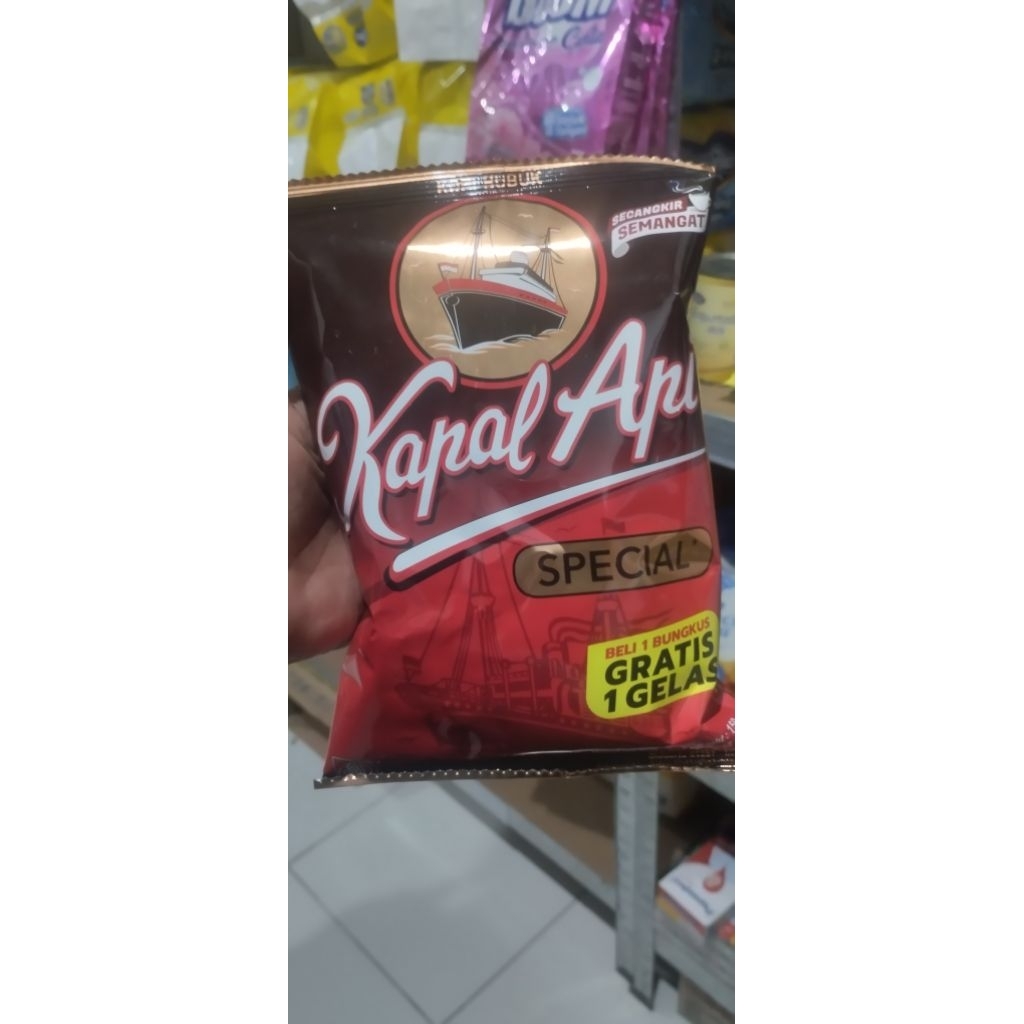 Kopi kapal api 150g Gratis gelas