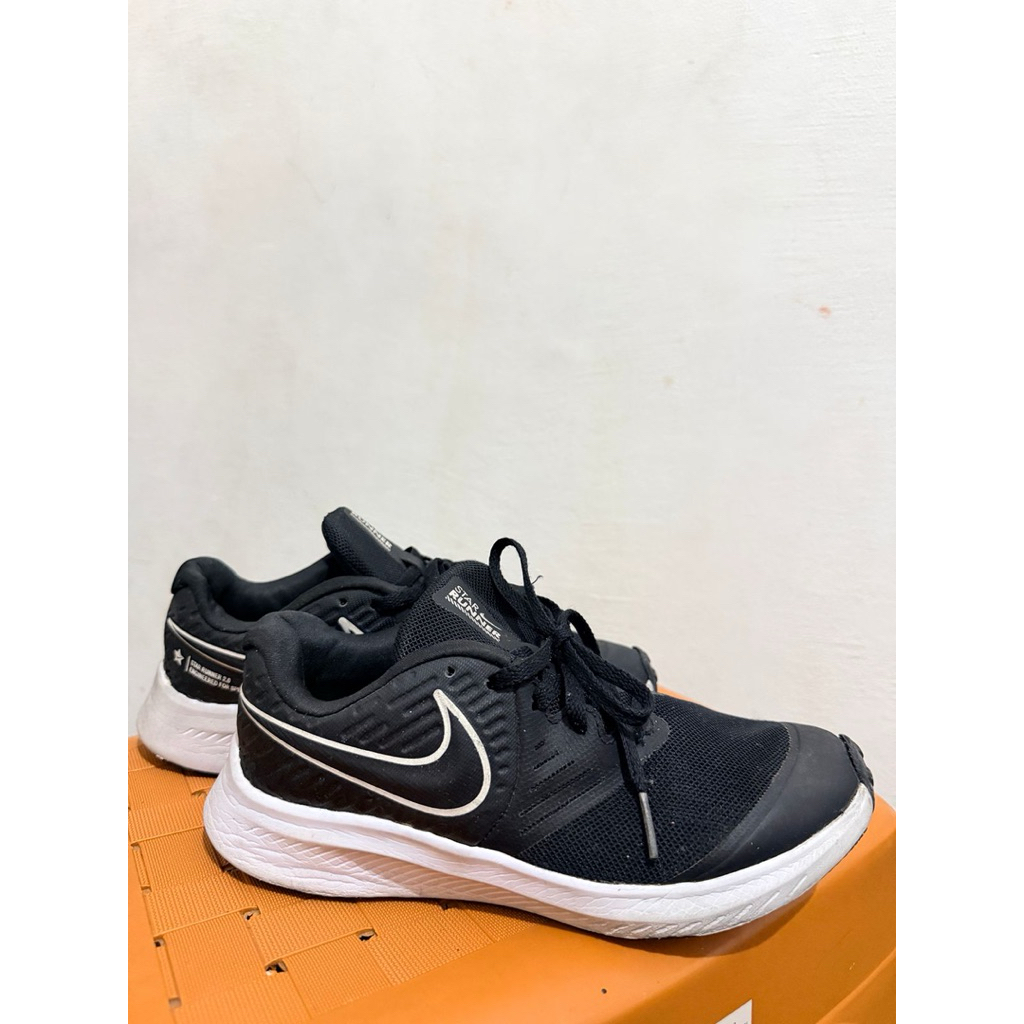 Preloved Sepatu Nike 35,5 eur original