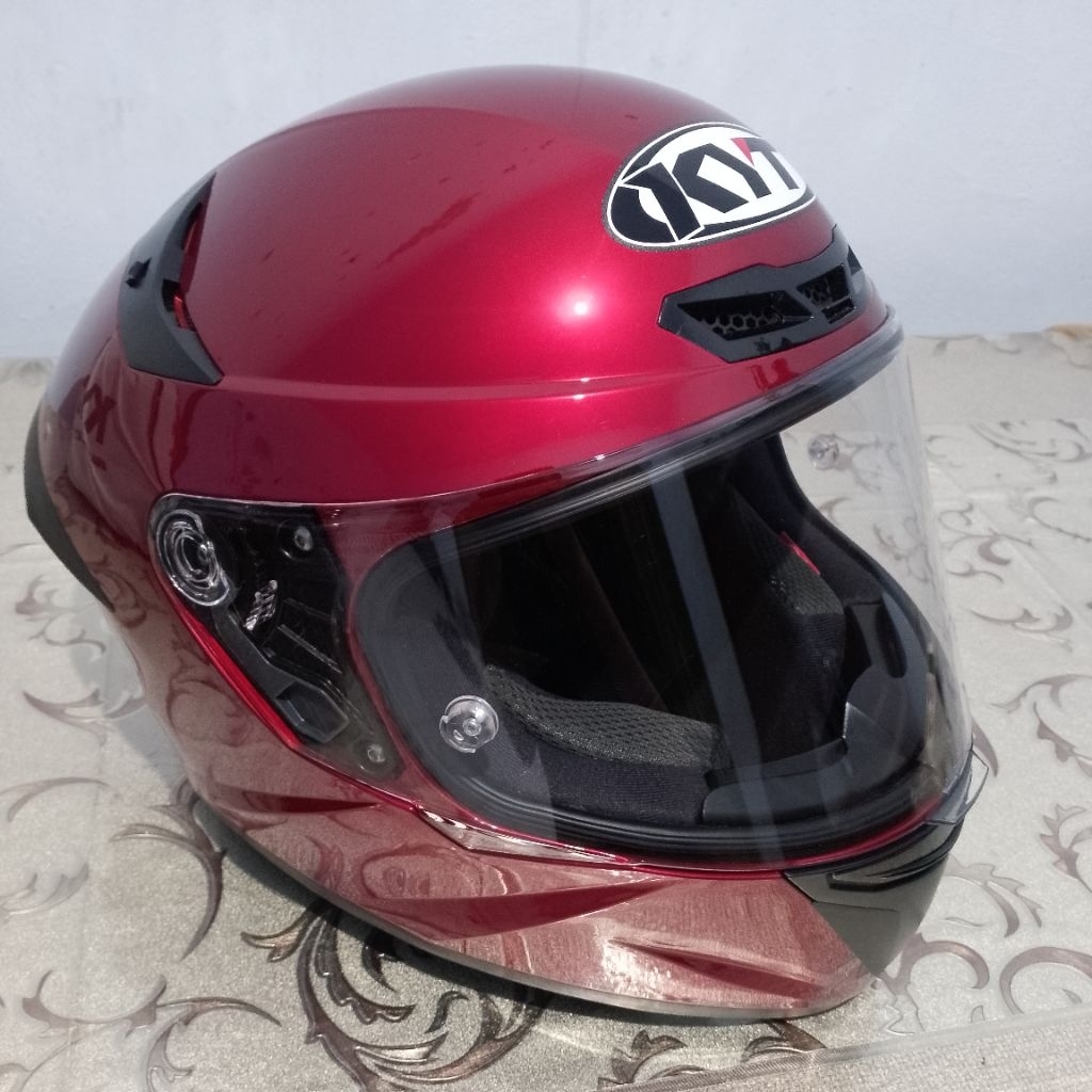 Kyt tt course second maroon seperti baru