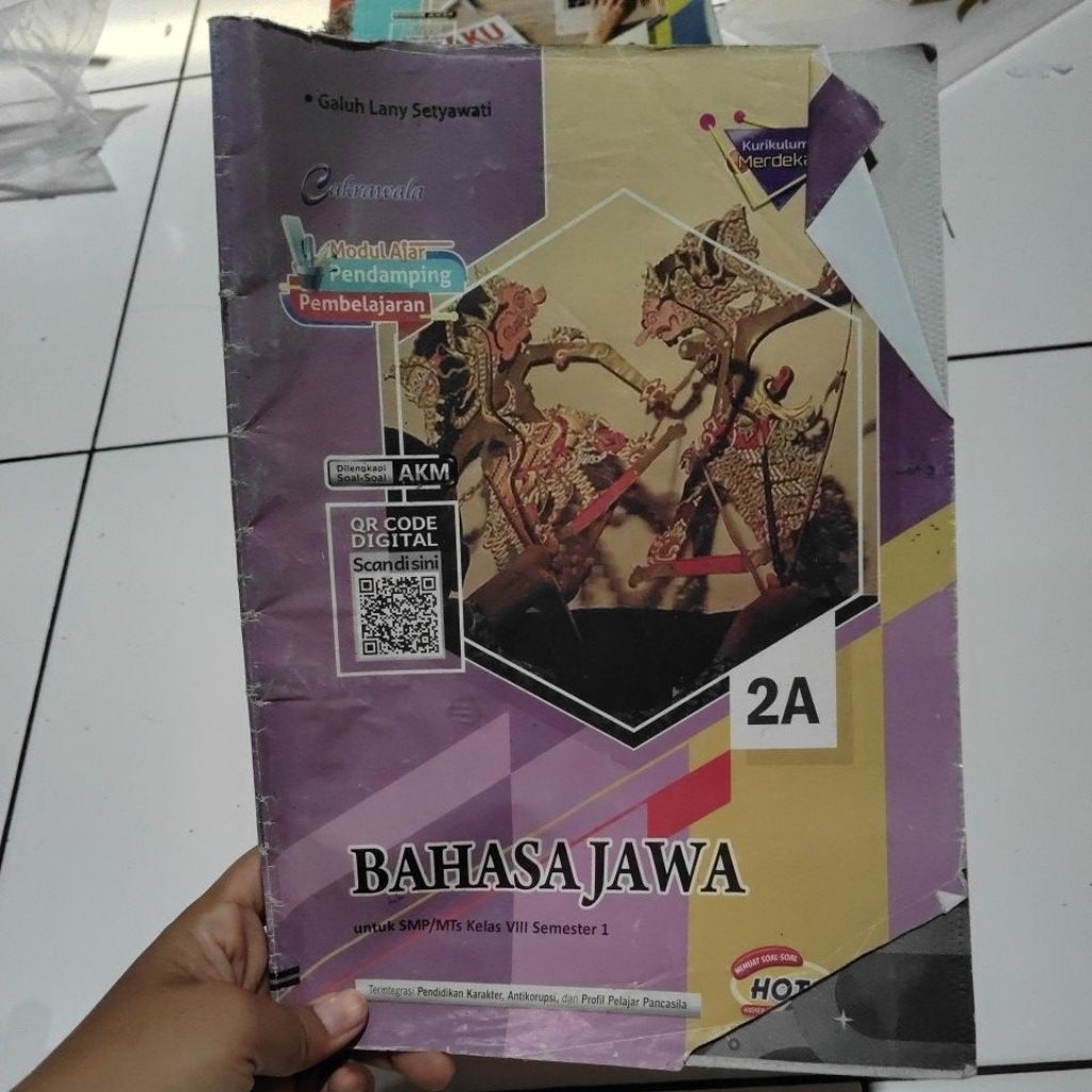 Preloved buku/LKS Bahasa Jawa Kelas 8 Semester 1