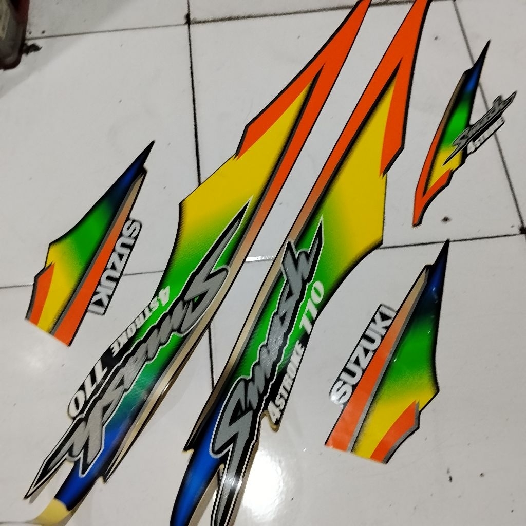 striping stiker sticker lis suzuki smash 2002 2003 kuning hijau merah original ori asli