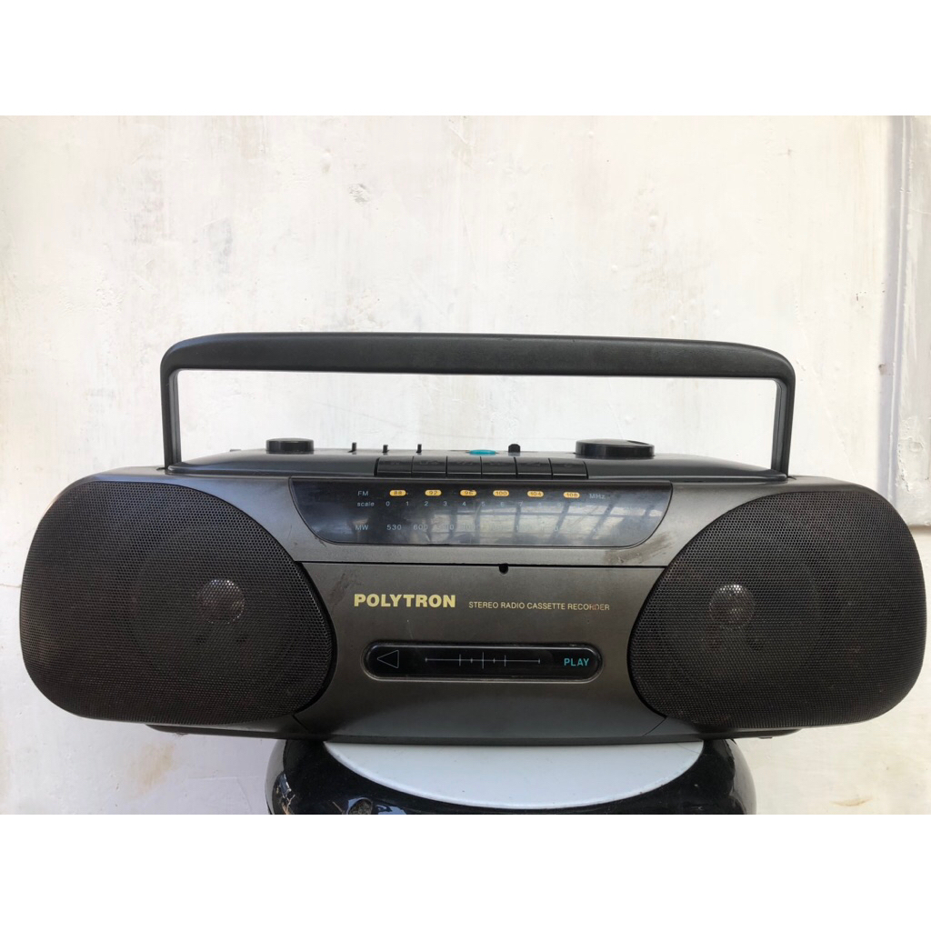 Radio compo polytron psc / radio tape / pemutar kaset pita