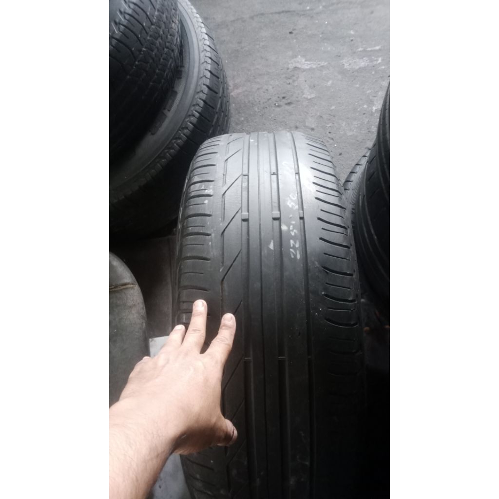 Bridgestone Turanza t001 RFT 225/50-18