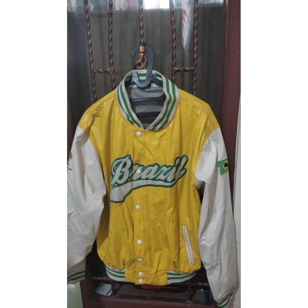 Jaket Kulit Varsity FIFA Brazil 2014