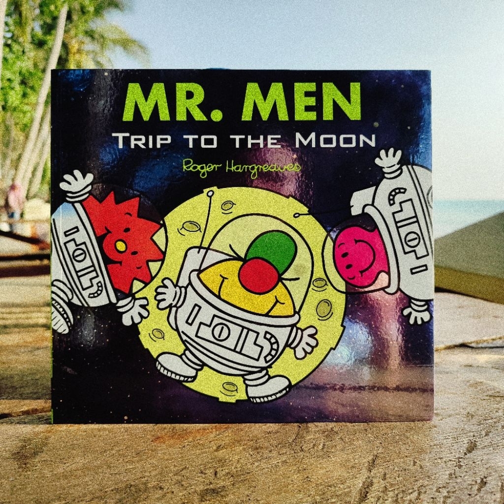 BIG BAD WOLF BOOKS • MR. MEN : TRIP TO THE MOON - PICTURE BOOK BBW IMPORT