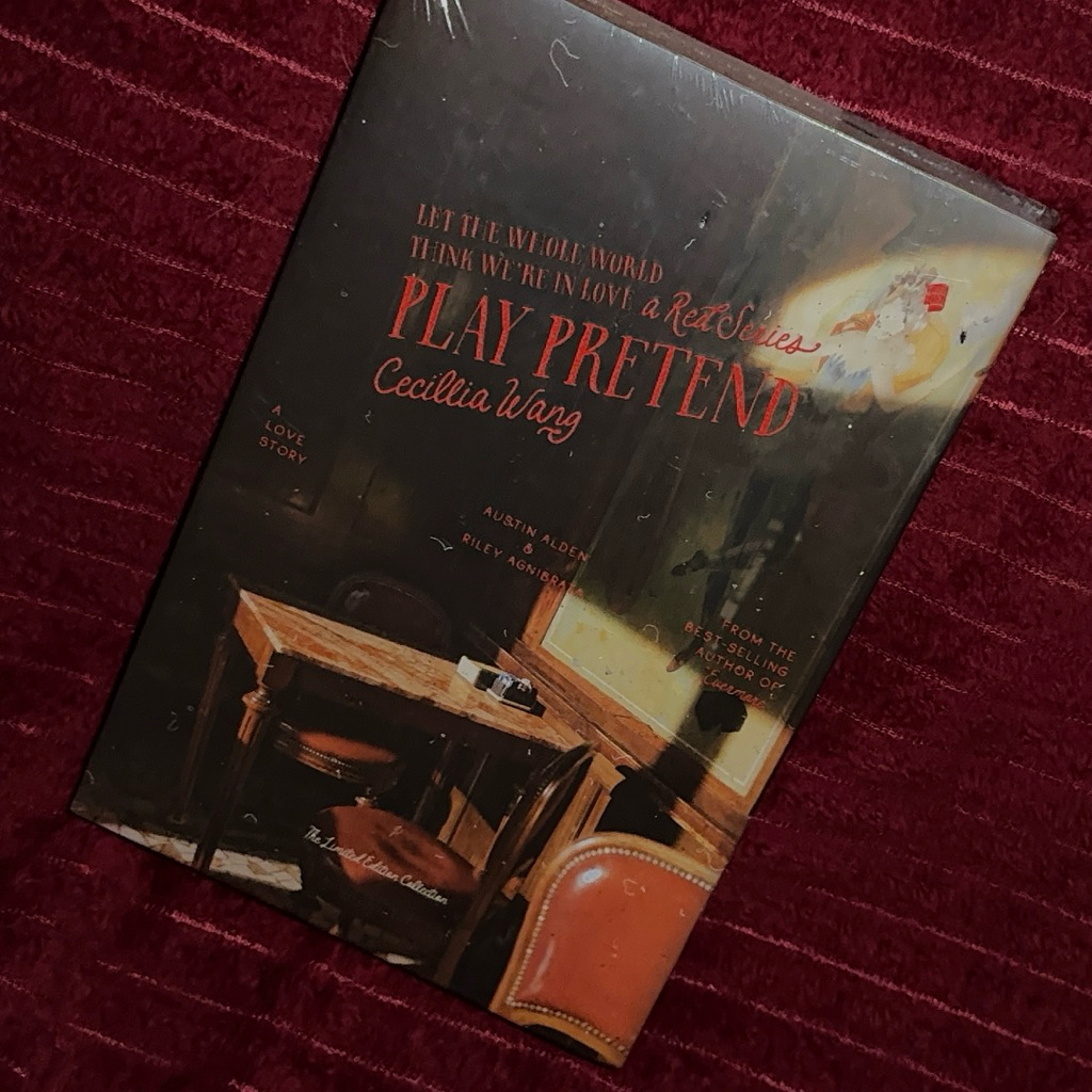 PRELOVED NOVEL ORI CECILLIA WANG “PLAY PRETEND”