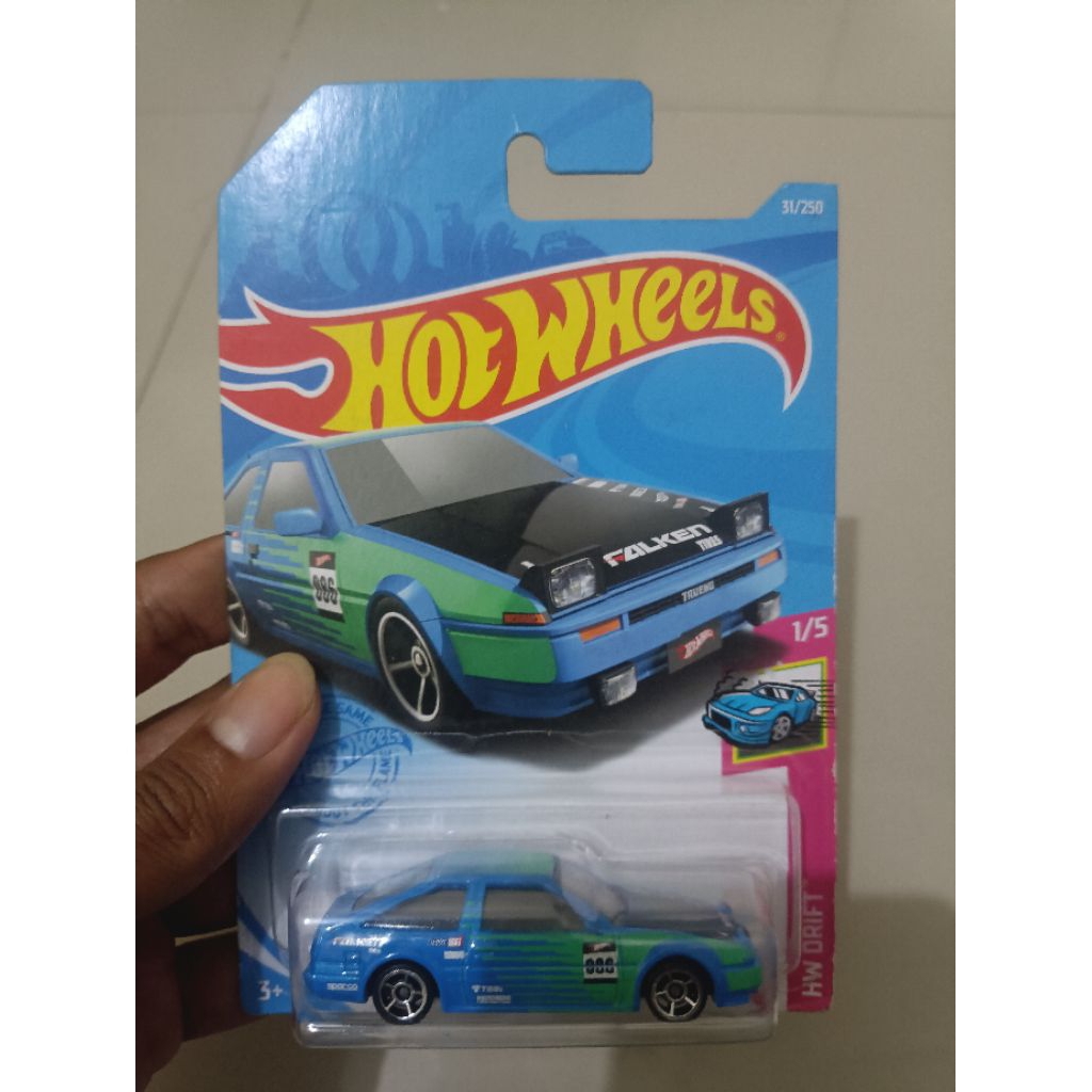 Hot Wheels Toyota ae86 sprinter trueno Falken Hitam Hijau Biru