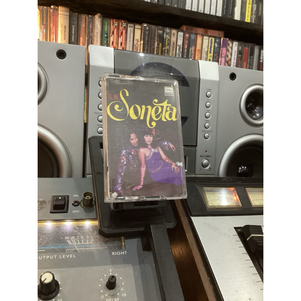 kaset pita om soneta & the sand