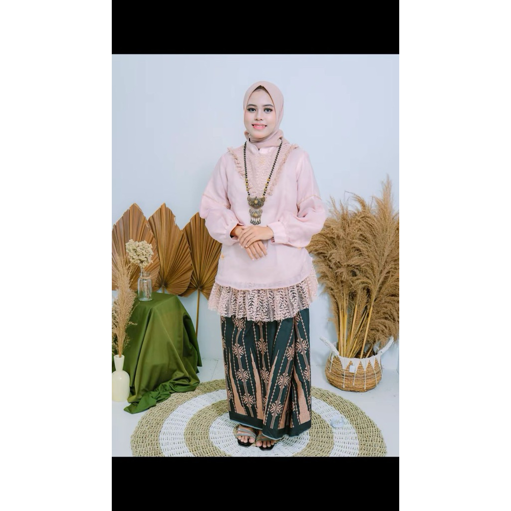 baju pesta motif renda