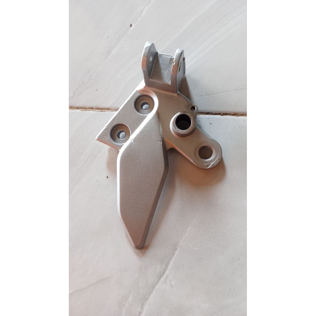 footstep depan vixion old  kanan original