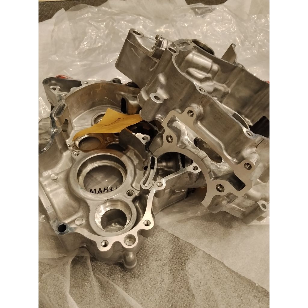CRANKCASE 2PV MX KING