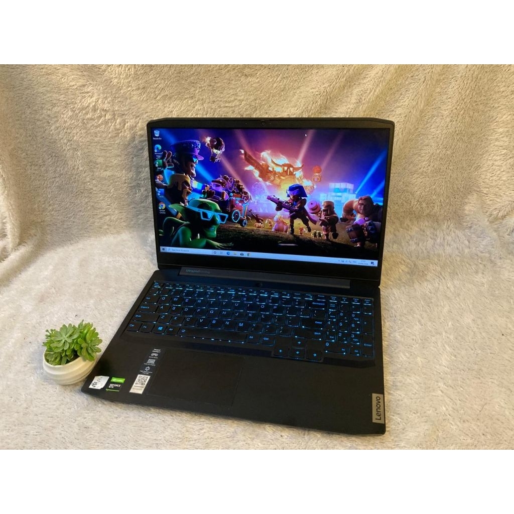 Laptop LENOVO Ideapad Gaming Core i5 gen10 GTX 1650ti 4GB