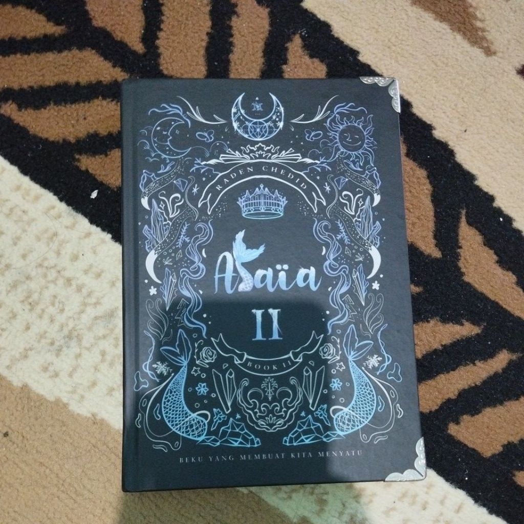 Novel Alaia II HC (preloved)